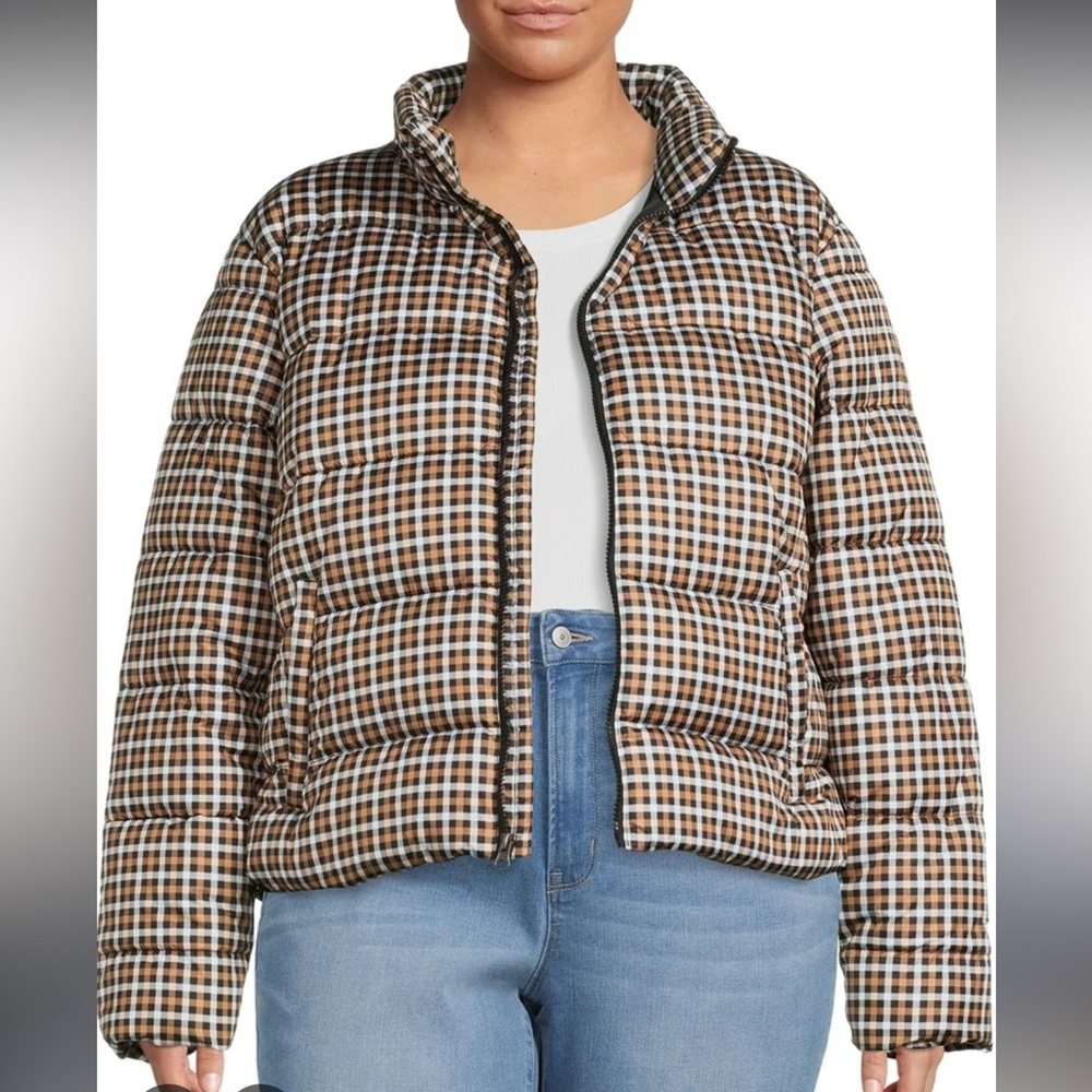 Time and Tru Cropped Puffer - Plaid